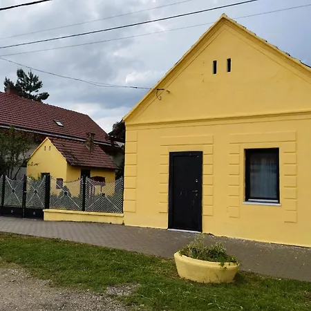 Csaladbarat Apartment Balatonkeresztúr
