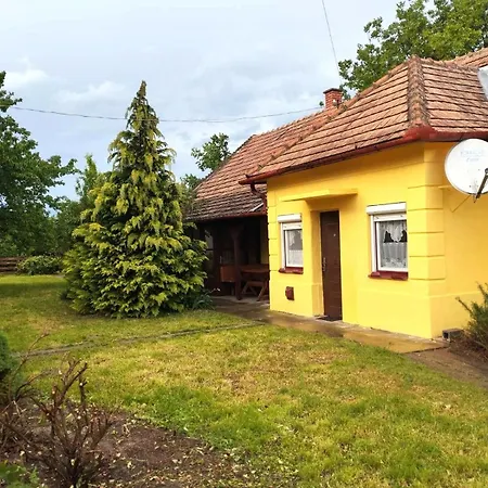 Apartment Csaladbarat Balatonkeresztúr