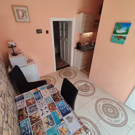 Csaladbarat Apartment Balatonkeresztúr