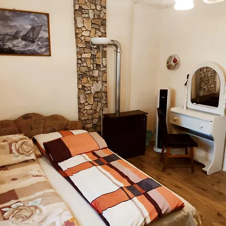 Apartment Csaladbarat Balatonkeresztúr